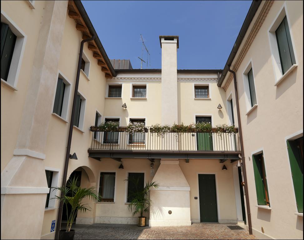 & Roma Hotel 2*