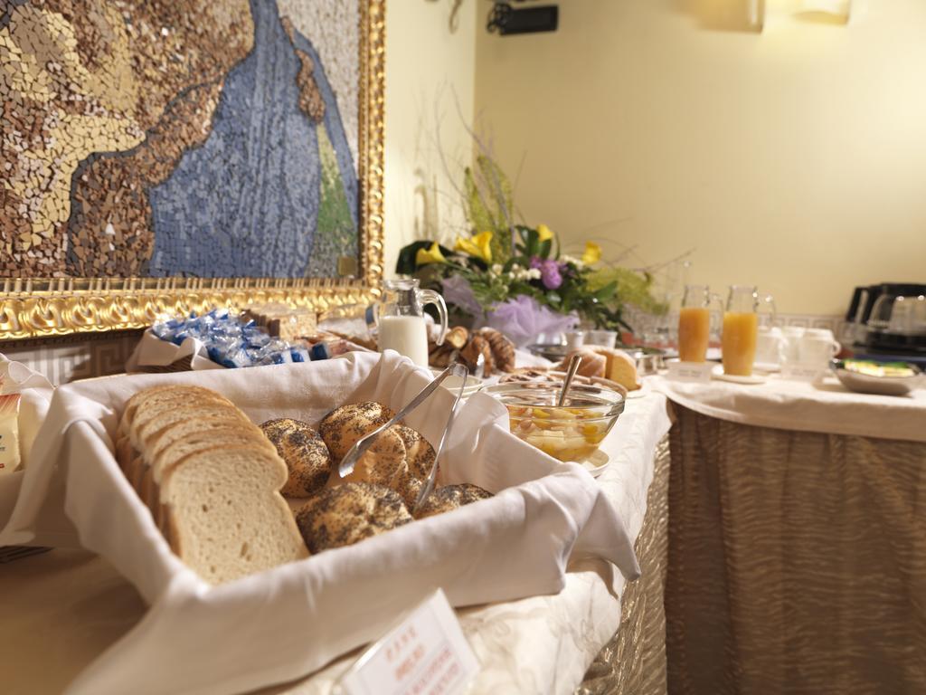 & Roma Hotel 2*